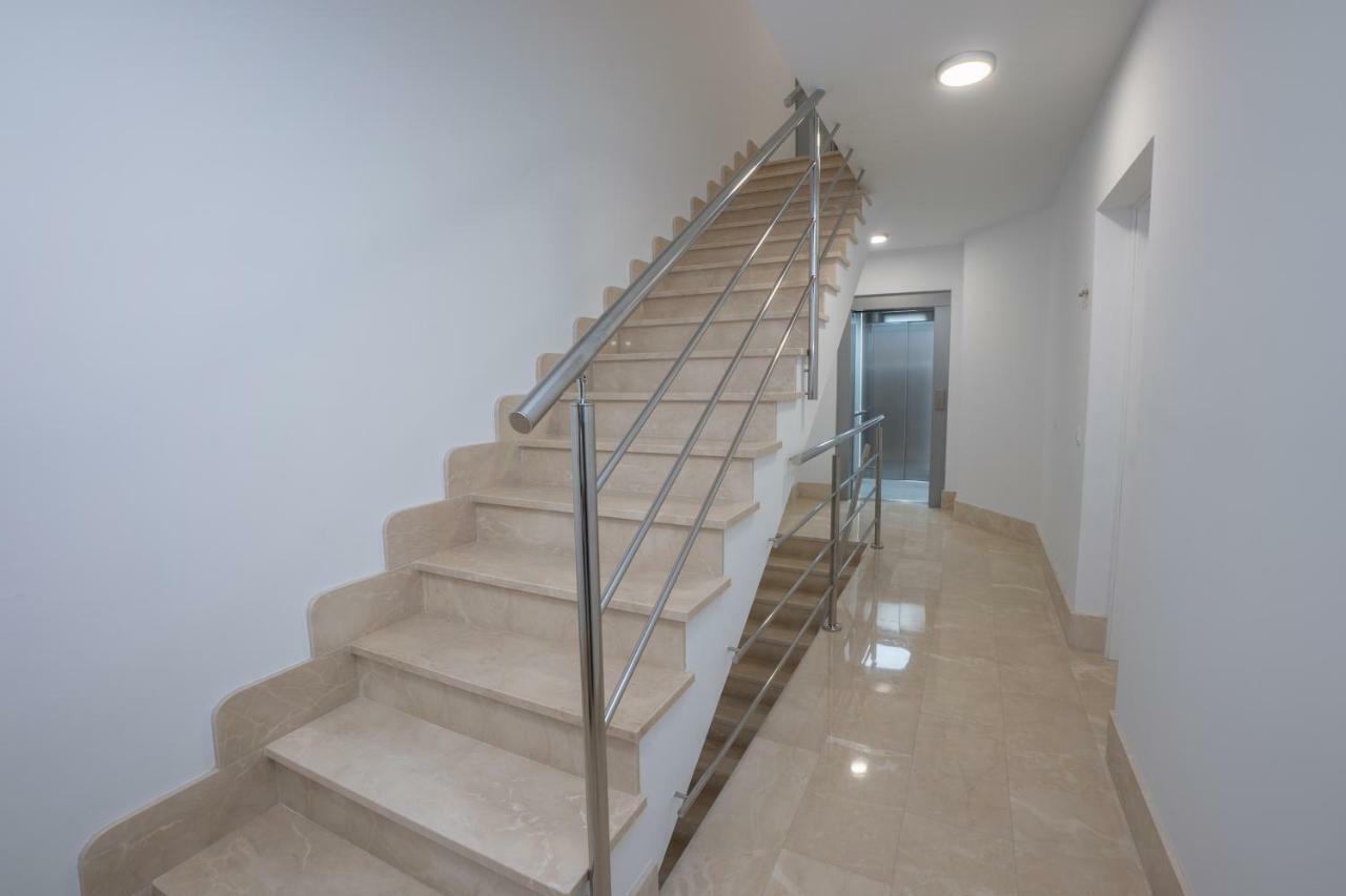 Apartamentos Mombasa 1 Planta Nerja Ngoại thất bức ảnh