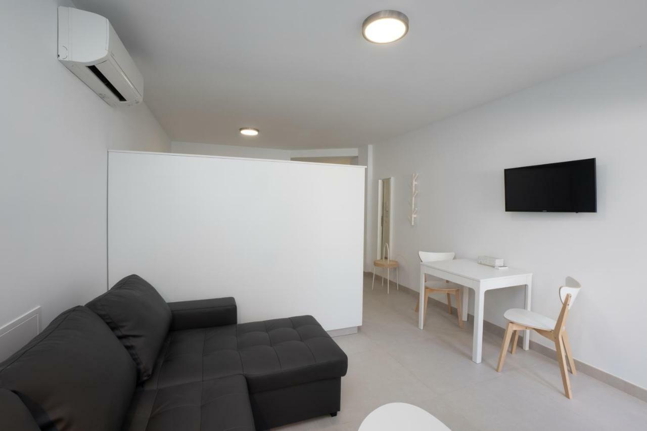 Apartamentos Mombasa 1 Planta Nerja Ngoại thất bức ảnh